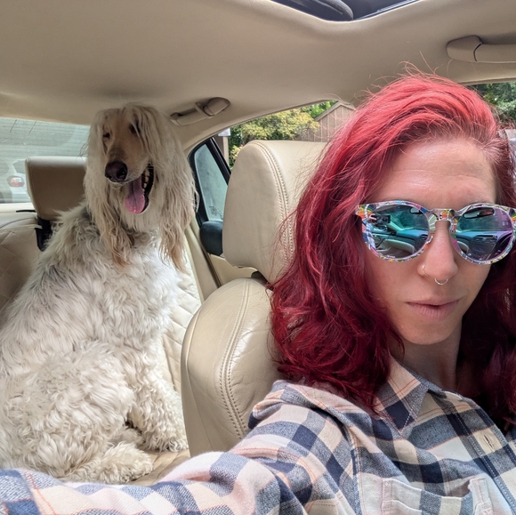 Meet your Posher, Jenny - Picture 1 of 1